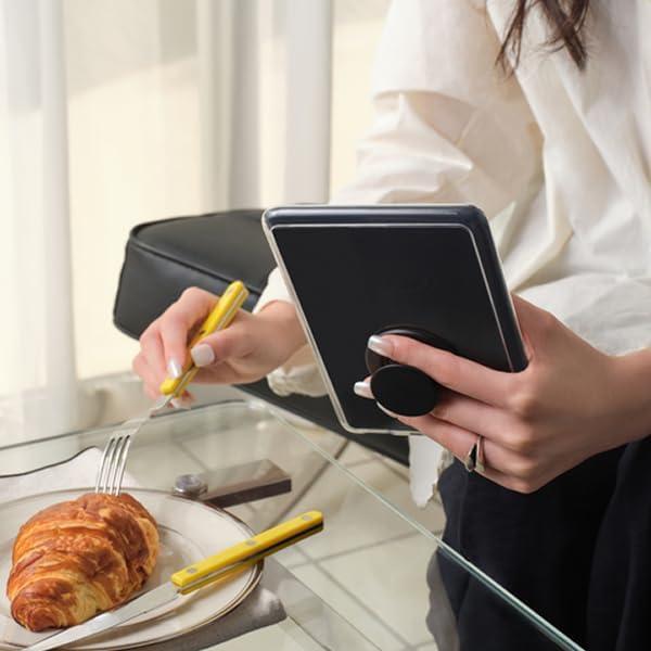 imagePopSockets Kindle Paperwhite 2021 Case 11th Gen 68 amp Signature Edition Slim Protective Cover with Builtin MagSafeCompatible Ring for MagSafe PopGrip EReader Accessory Clear